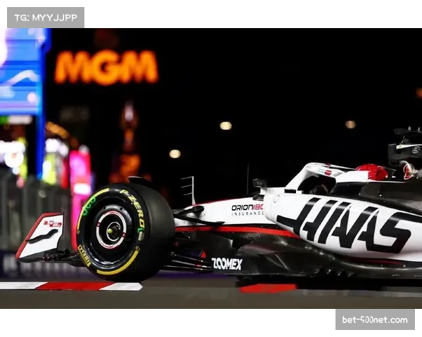 诺里斯蒙扎排位赛憾失杆位 维斯塔潘凭借更低阻力设置刷新赛道纪录